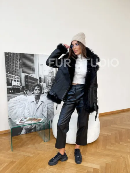 Стильная дубленка из натуральной овчины Тиградо - фото 3