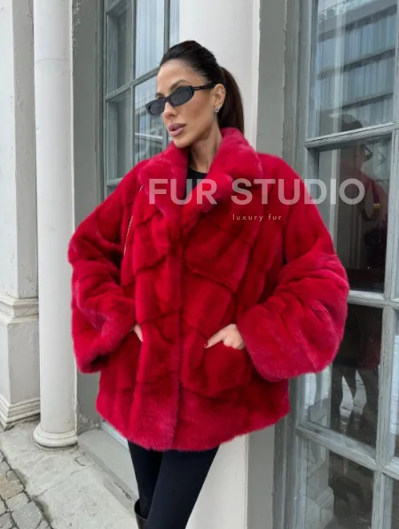 Полушубок норковый в гранатовом оттенке - фото 2