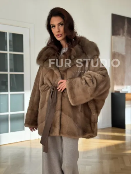 Шуба норковая бежевая с капюшоном - фото 5