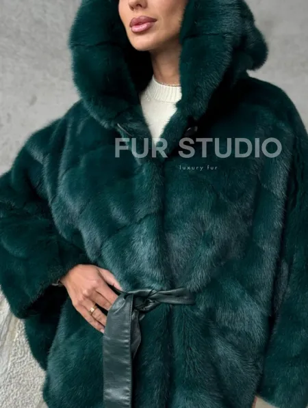 Норковый полушубок с капюшоном - фото 1