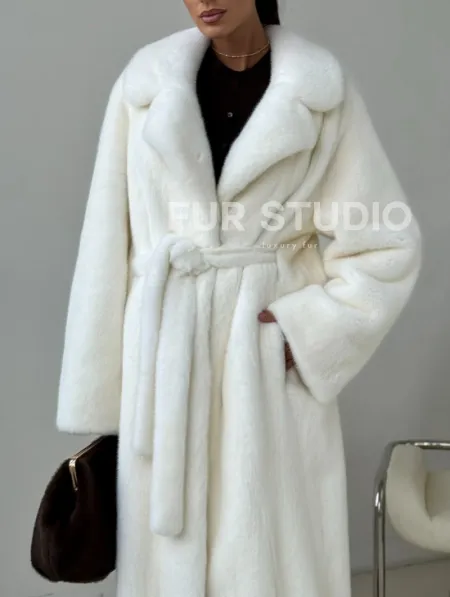 Белая длинная норковая шуба - фото 1