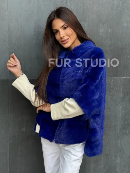 Синяя норковая кофта на молнии - фото 3