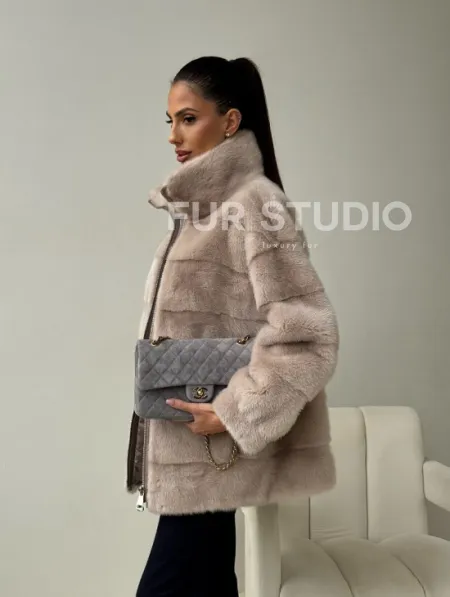 Норковая куртка стойка воротник - фото 10