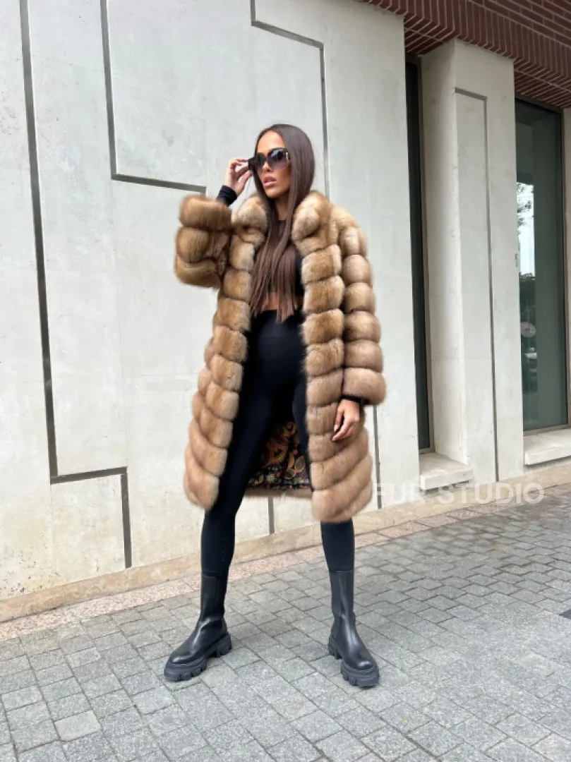 Шуба из лесной куницы - фото 3