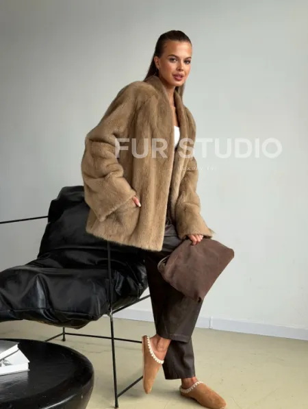 Норковый полушубок V-образный воротник - фото 11