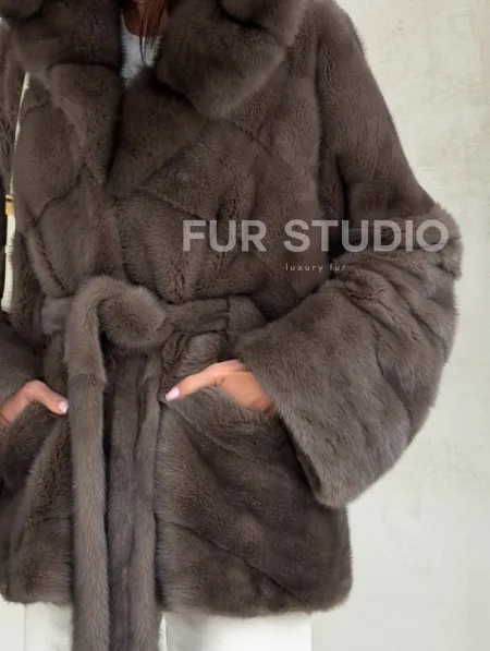 Меховой норковый полушубок с капюшоном куница - фото 1