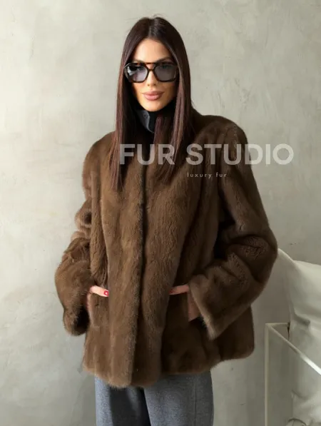 Шуба женская из меха норки - фото 7