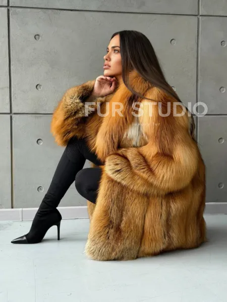 Шуба из натурального меха лисы - фото 15