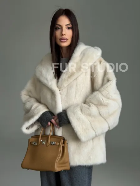 Норковый полушубок с капюшоном кобра - фото 12