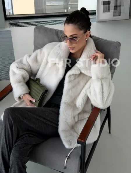 Модная женская норковая куртка - фото 16