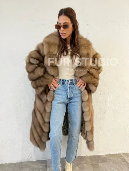 Шуба из меха куницы воротник шаль - фото 6