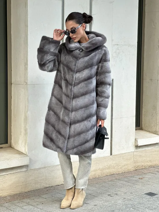 Норковая шуба с капюшоном - цвет PLATINUM (СЕРЫЙ) - фото 8