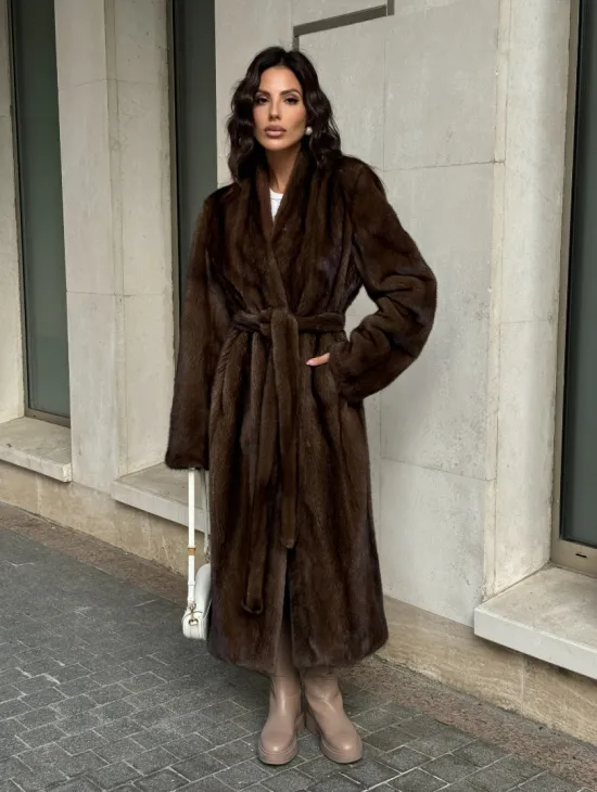 Модная шуба из скандинавской норки PREMIUM COLLECTION без воротника - фото 0