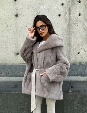 Шуба Oversize из меха цельной норки с капюшоном - фото 4