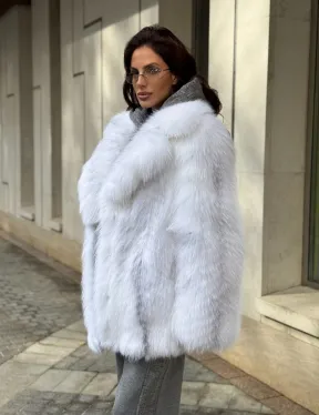 Шуба из белой арктической лисы - фото 6