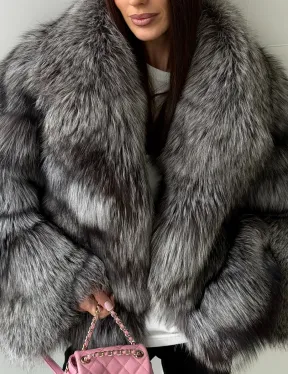 Полушубок из натурального меха чернобурки - фото 1