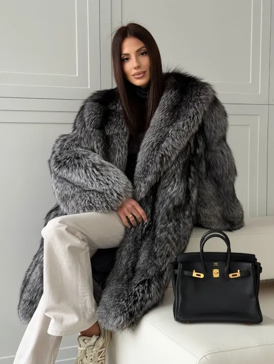 Шикарная шуба из чернобурки - фото 11