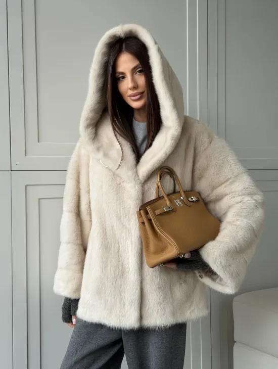 Норковый полушубок с капюшоном кобра - фото 17