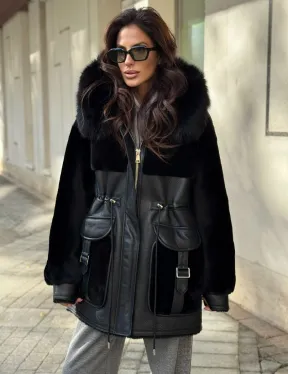 Черная дубленка с капюшоном - фото 0