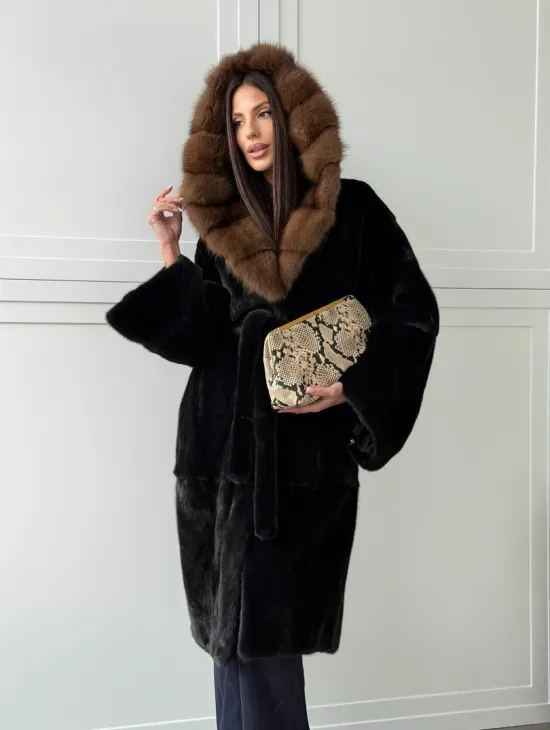 Норковая шуба фасон баллон с капюшоном куница - фото 15