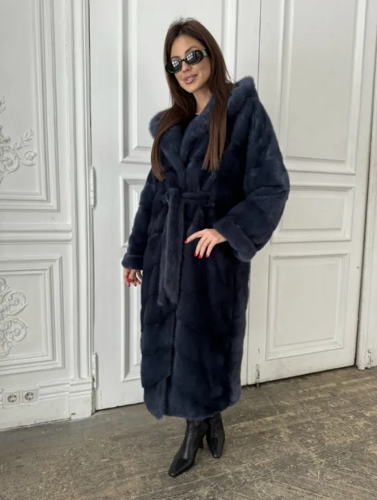 Норковая шуба с капюшоном под пояс - цвет темно-синий - фото 3