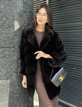 Укороченная норковая шуба в цвете шоколад - фото 2